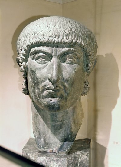 Cabeza colosal del Emperador Constantino I 